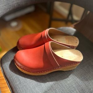 Brick red size 39 Troentorp Da Vinci clogs, incredibly comfortable and durable